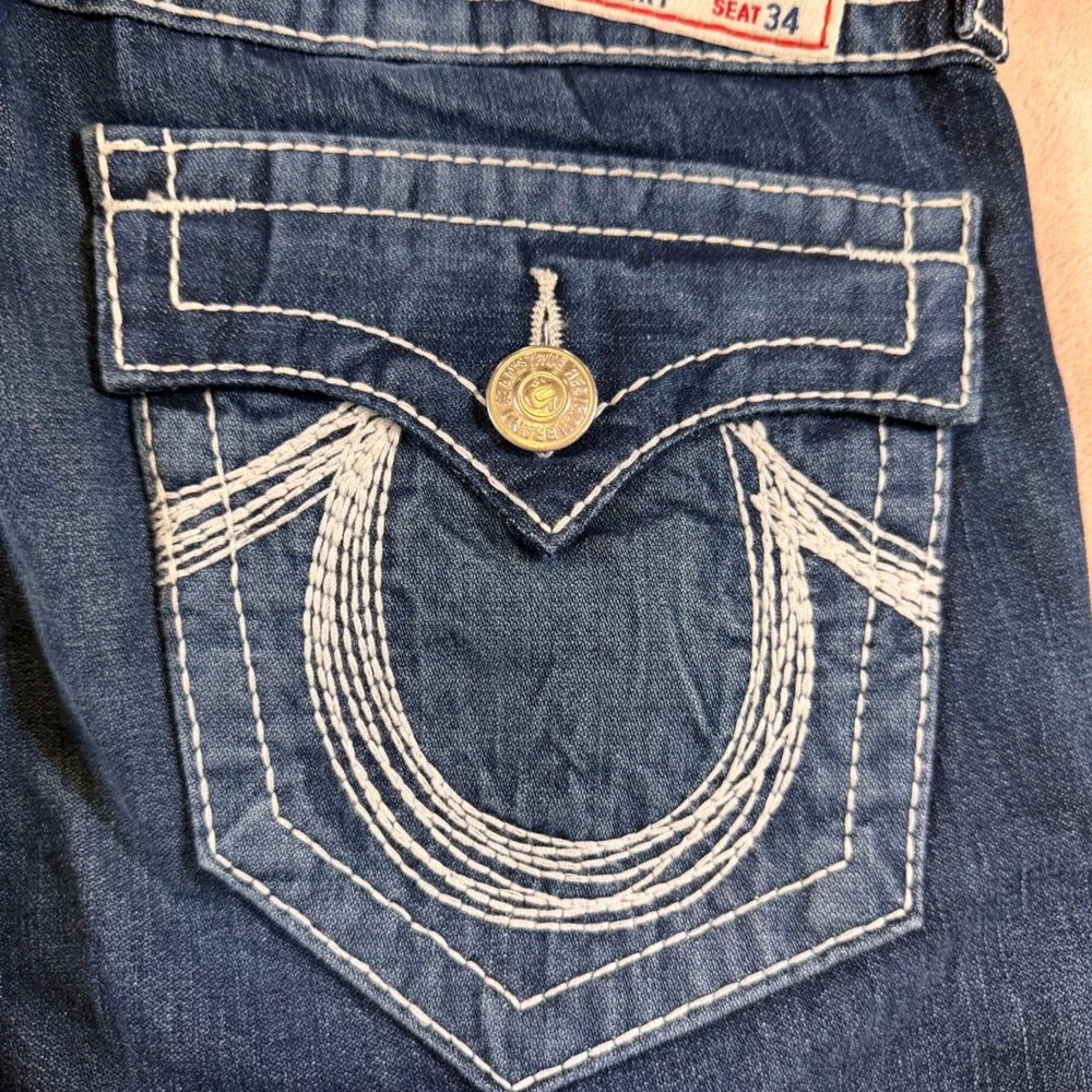 True Religion Rainbow Ricky Straight Dark Super Thick Stitch Denim Jeans 31x31
